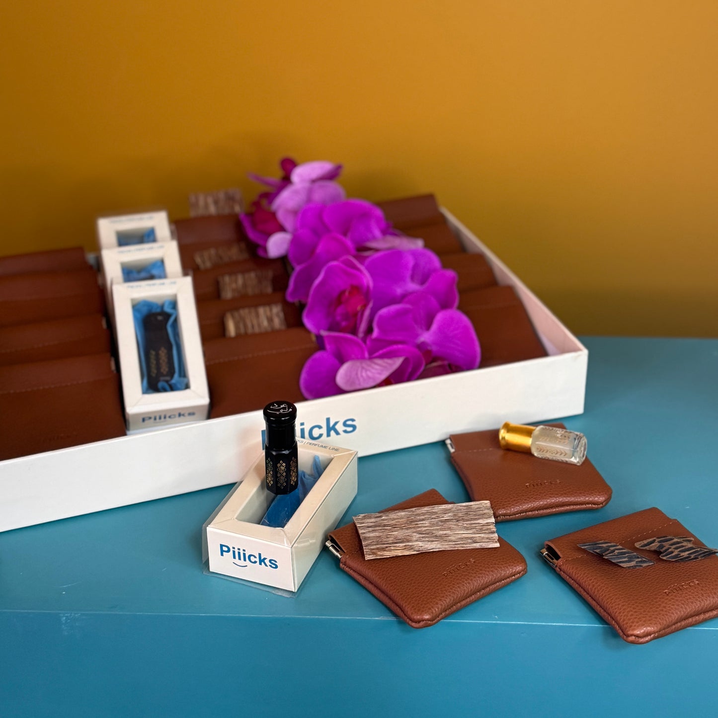 توزيعات العود الفرنسي والمسك والبخور(١٩ حبة)