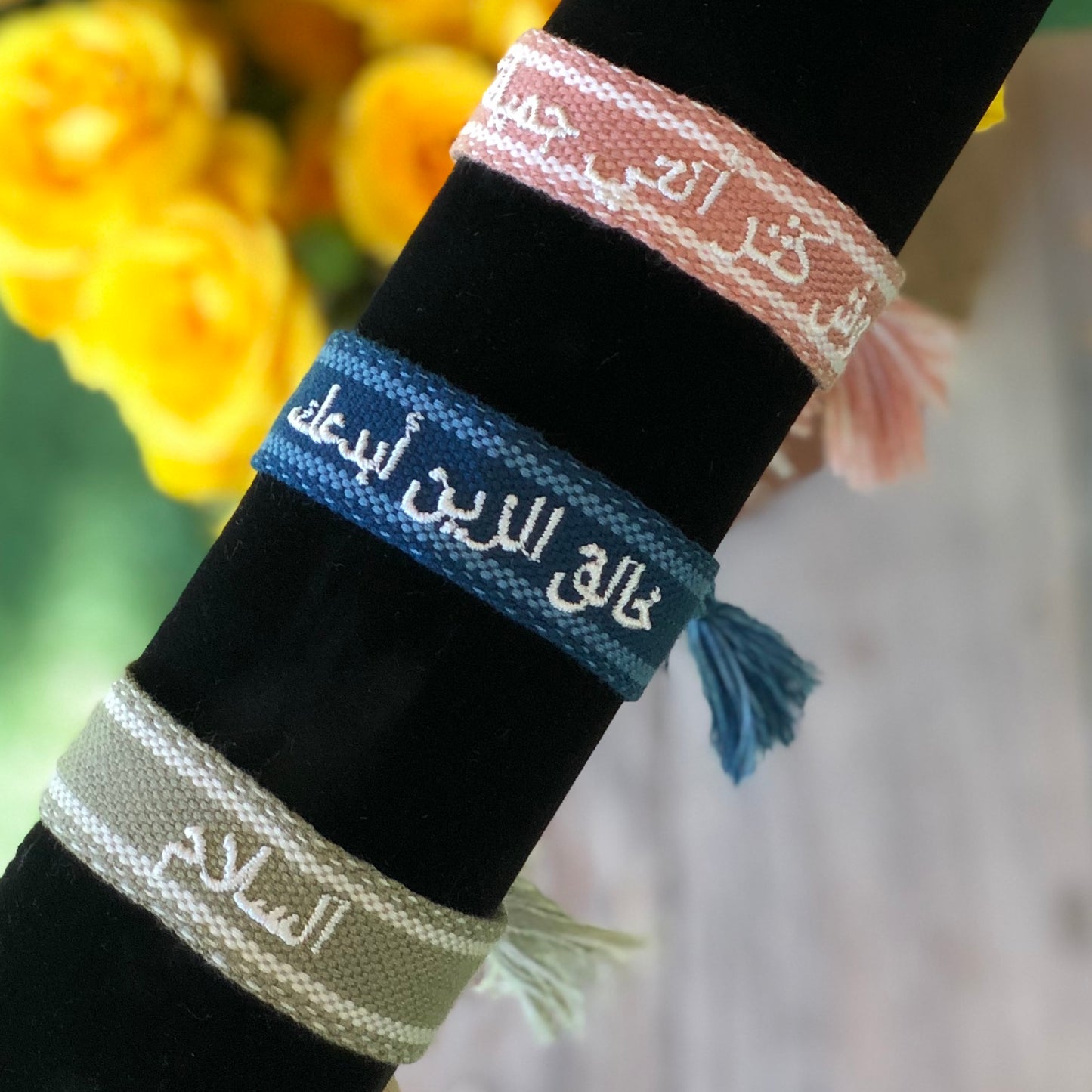 Colorful bracelet اساور حياكة